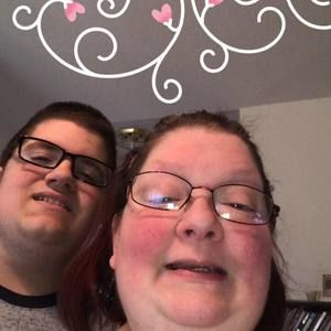 Meet your Posher, Kim